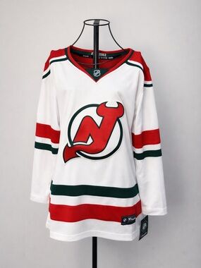 NWT New Jersey Devils White Reverse Retro Jersey Fanatics Women’s NHL Throwback